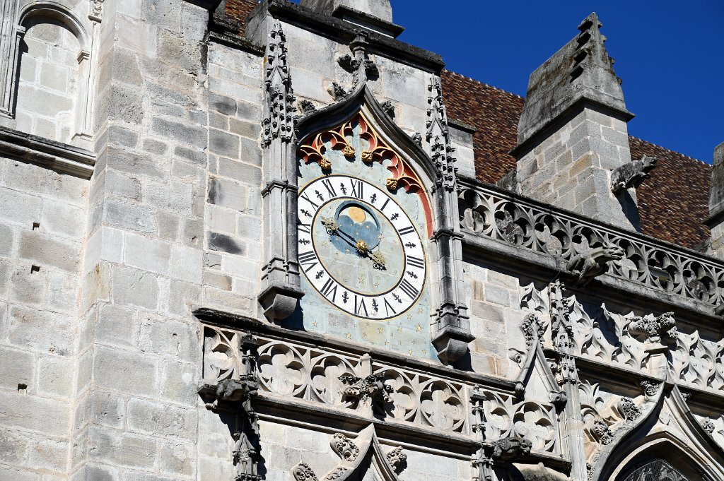 75 AUTUN.JPG